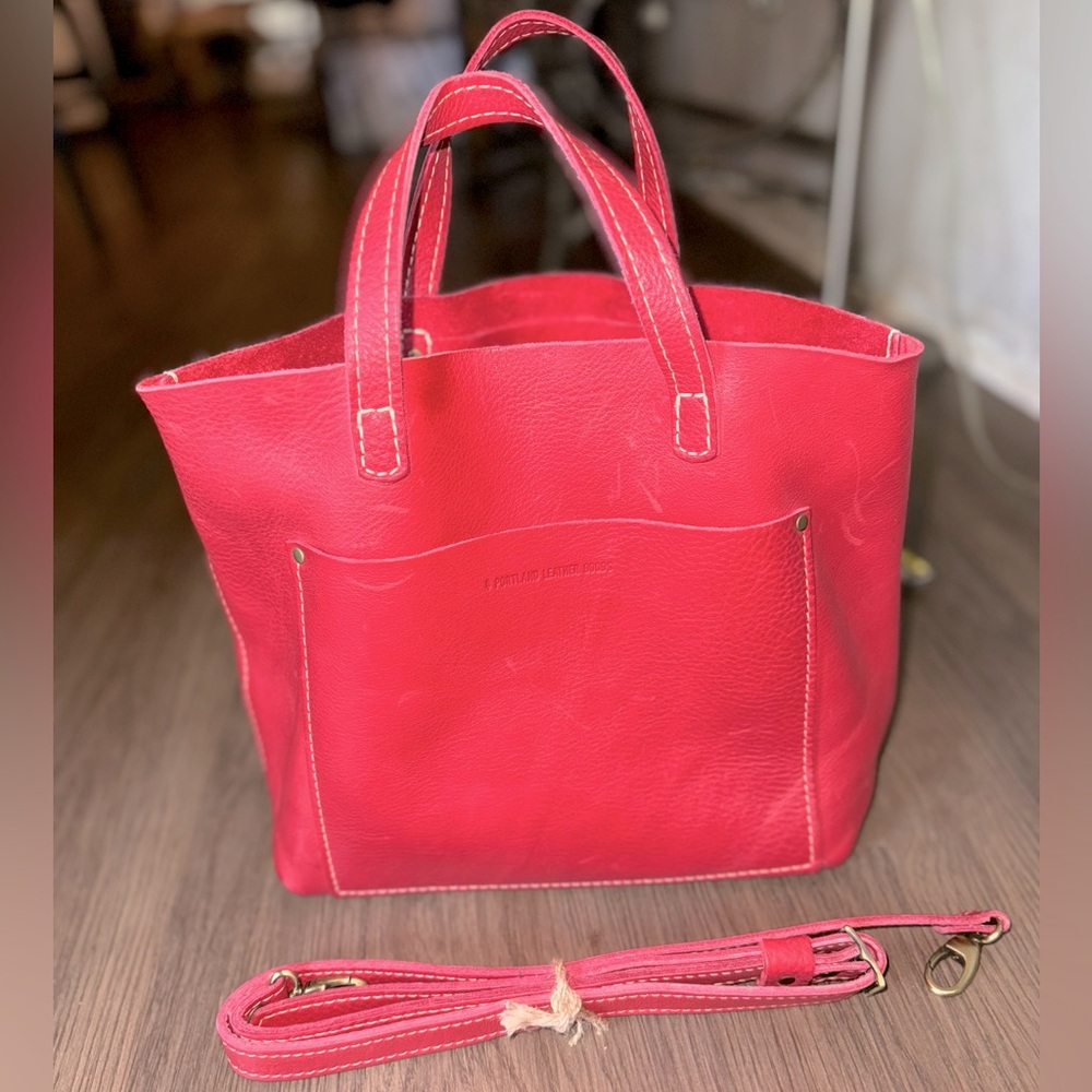 Medium Crossbody Almost Perfect Tote